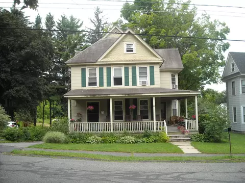 80 Franklin St, Lee, MA 01238 photo 25