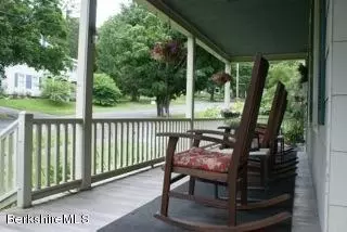 80 Franklin St, Lee, MA 01238 photo 31