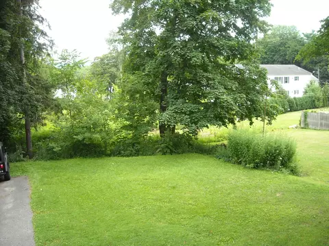 80 Franklin St, Lee, MA 01238 photo 16