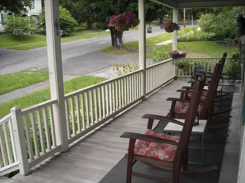 80 Franklin St, Lee, MA 01238 photo 24