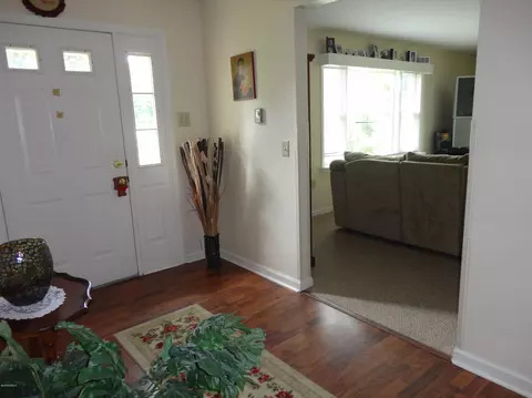 349 S Main St, Sheffield, MA 01257 photo 10