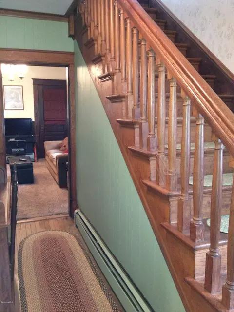 200 Prospect St, Lee, MA 01238 photo 16