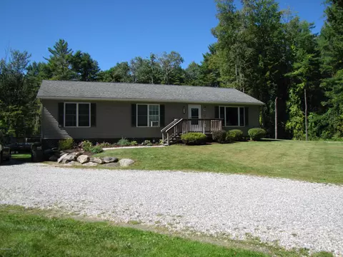 131 West Rd, Lee, MA 01238 photo 1