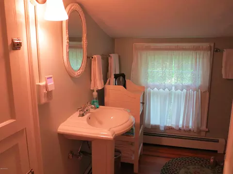 4 Tyringham Rd, Monterey, MA 01245 photo 13