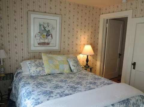 4 Tyringham Rd, Monterey, MA 01245 photo 10