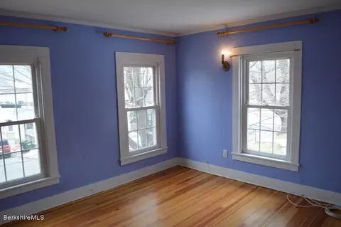 176 High St, Lee, MA 01238 photo 17
