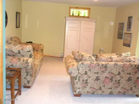 445 Beech Tree Ln, Becket, MA 01223 photo 12