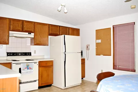 85 Antelope Dr, Lee, MA 01238 photo 4