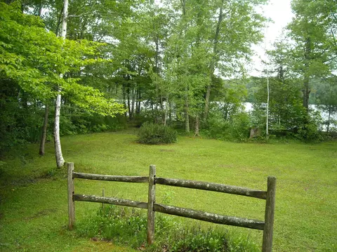 70 Bramble Ln, Lenox, MA 01240 photo 19