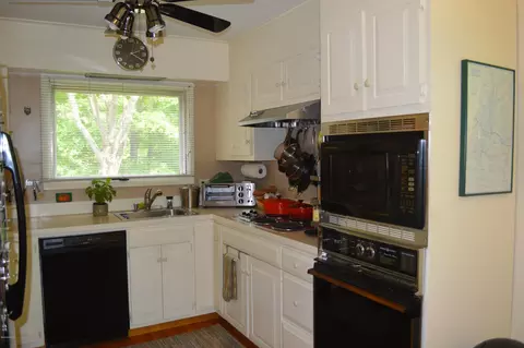 5 Navin Hts, Lee, MA 01238 photo 6