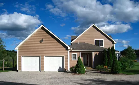 51 Fox Run, Lee, MA 01238 photo 30