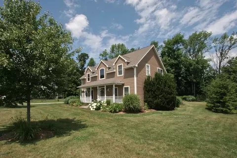 51 Fox Run, Lee, MA 01238 photo 27