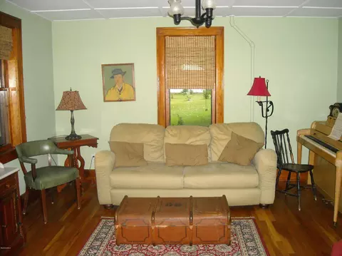 75 Circular Ave, Lee, MA 01238 photo 16