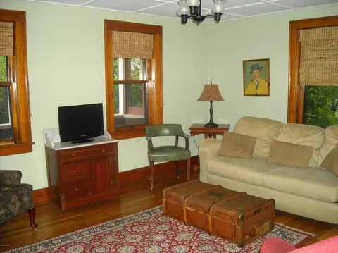 75 Circular Ave, Lee, MA 01238 photo 15