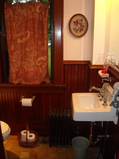 75 Circular Ave, Lee, MA 01238 photo 29