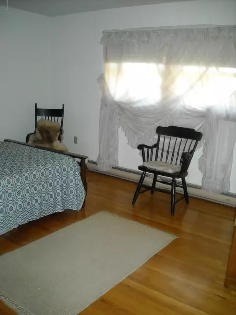 330 Pleasant St, Lee, MA 01238 photo 8