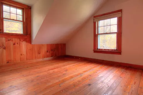 25 Jerusalem Rd, Tyringham, MA 01264 photo 19