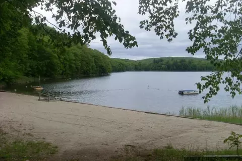 25 Antelope Dr, Lee, MA 01238 photo 4