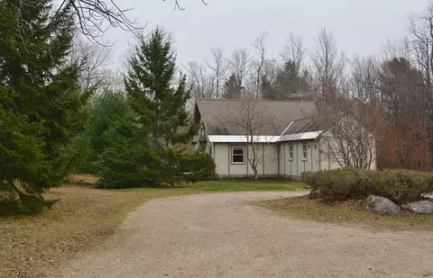 809 County Rd, Becket, MA 01223 photo 27