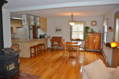809 County Rd, Becket, MA 01223 photo 5