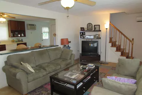 20 David Ave, Lee, MA 01238 photo 6