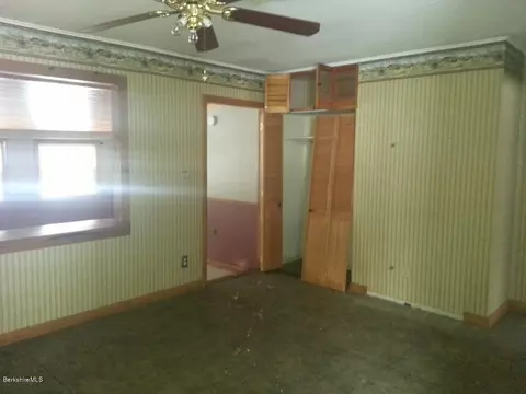 305 Laurel St, Lee, MA 01238 photo 10