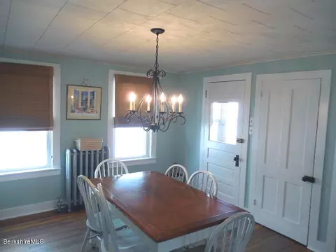 34 School St, Lee, MA 01238 photo 3