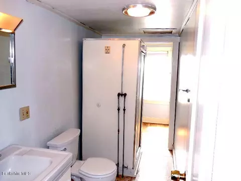 34 School St, Lee, MA 01238 photo 14