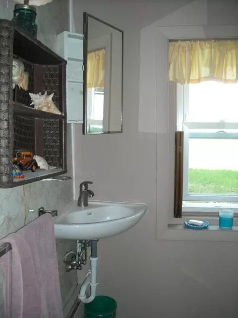 40 Birch St, Lee, MA 01238 photo 3