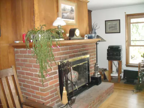 40 Birch St, Lee, MA 01238 photo 11