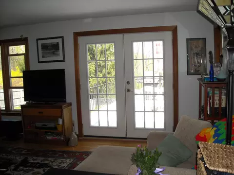 40 Birch St, Lee, MA 01238 photo 9