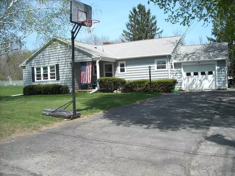 40 Birch St, Lee, MA 01238 photo 20