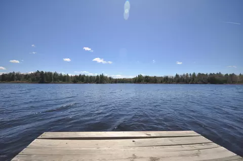 462 E Otis Rd, Tolland, MA 01034 photo 3
