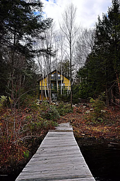 462 E Otis Rd, Tolland, MA 01034 photo 4