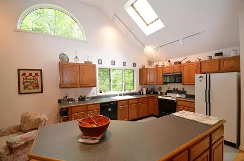 52 Monterey Rd, Tyringham, MA 01264 photo 3