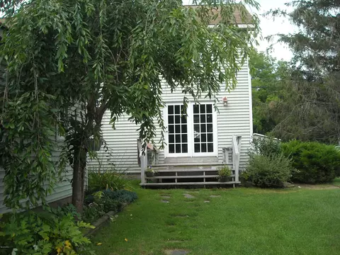 161 E Center St, Lee, MA 01238 photo 34