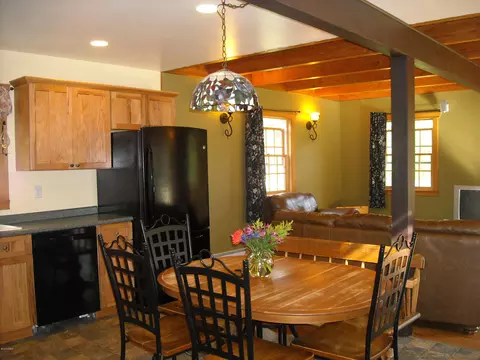 161 E Center St, Lee, MA 01238 photo 7