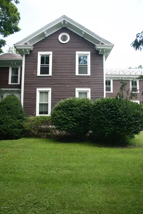 96 Main St, Sheffield, MA 01257 photo 4