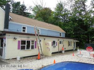 1075 Cape St, Lee, MA 01238 photo 7