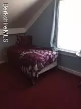 31 School St, Lee, MA 01238 photo 15