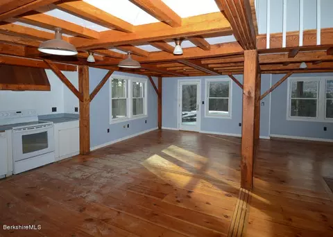 17 Webster Rd, Tyringham, MA 01264 photo 13