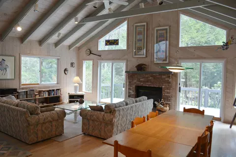7 Sioux Rd, Becket, MA 01223 photo 6