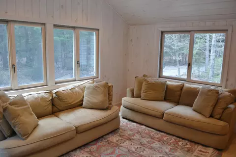 7 Sioux Rd, Becket, MA 01223 photo 8