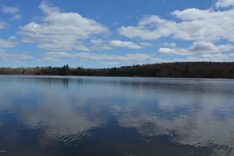 7 Sioux Rd, Becket, MA 01223 photo 15