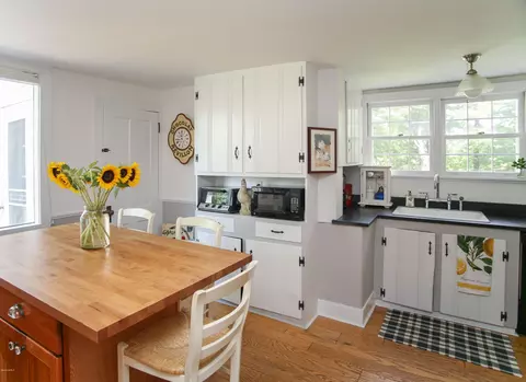 570 Devon Rd, Lee, MA 01238 photo 19