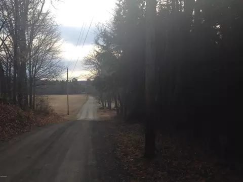 9 Haskell Rd, Peru, MA 01235 photo 1