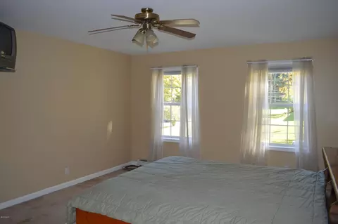 655 East St, Lee, MA 01238 photo 11