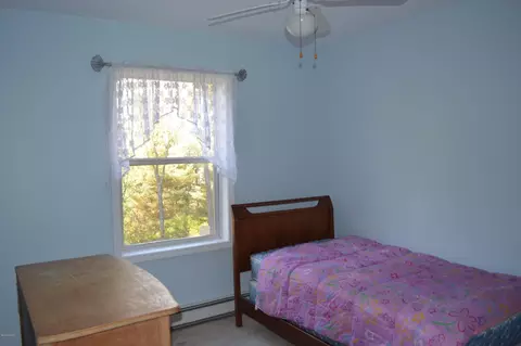 655 East St, Lee, MA 01238 photo 13
