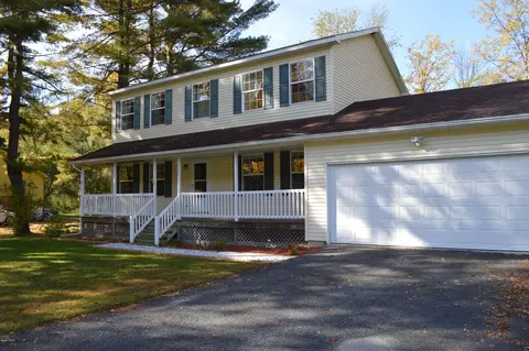 655 East St, Lee, MA 01238 photo 19
