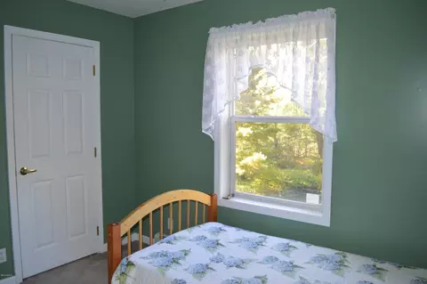 655 East St, Lee, MA 01238 photo 12